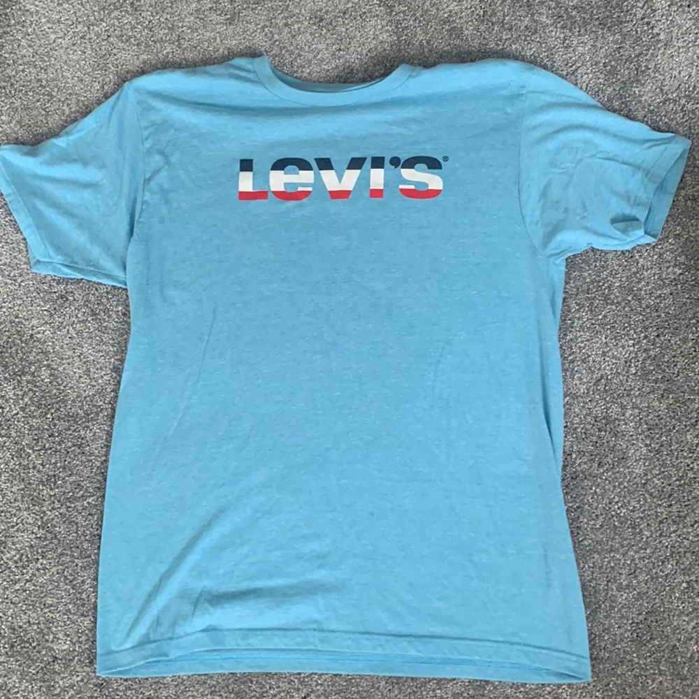 Levi Shirt